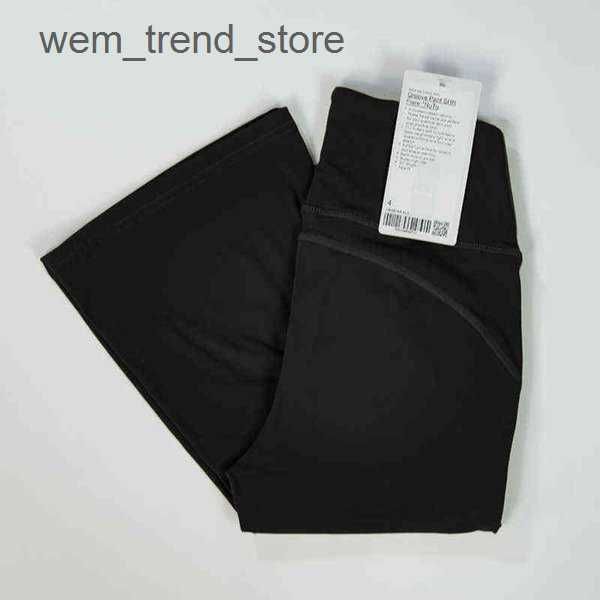 new style l- outlets no.1 flare leggings fitness yoga pants women high waist nude nylon stretch workout sports training trousers t220725 1 x, Black;white
new style l- outlets no.1 flare leggings fitness yoga pants women high waist nude nylon stretch workout sports training trousers t220725 1 x, Black;white