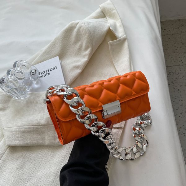 evening bags fashion acrylic thick chain shoulder bag love heart pattern handbags designer underarm bags for women small crossbody 230223
evening bags fashion acrylic thick chain shoulder bag love heart pattern handbags designer underarm bags for women small crossbody 230223