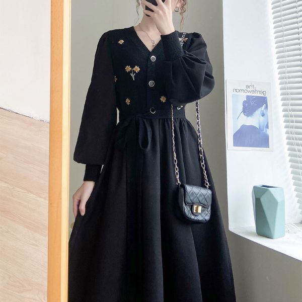 casual dresses elegant floral embroidery long women winter sweater bandage vintage christmas evening party for year 230224, Black;gray
casual dresses elegant floral embroidery long women winter sweater bandage vintage christmas evening party for year 230224, Black;gray