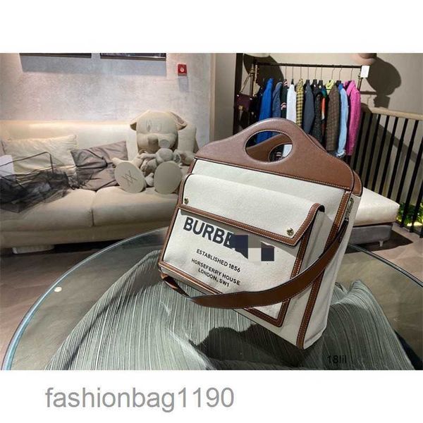 bag new luxury designer burbrerys women handbags portable womens shopping bag canvas parquet printing fashion have n0hj
bag new luxury designer burbrerys women handbags portable womens shopping bag canvas parquet printing fashion have n0hj