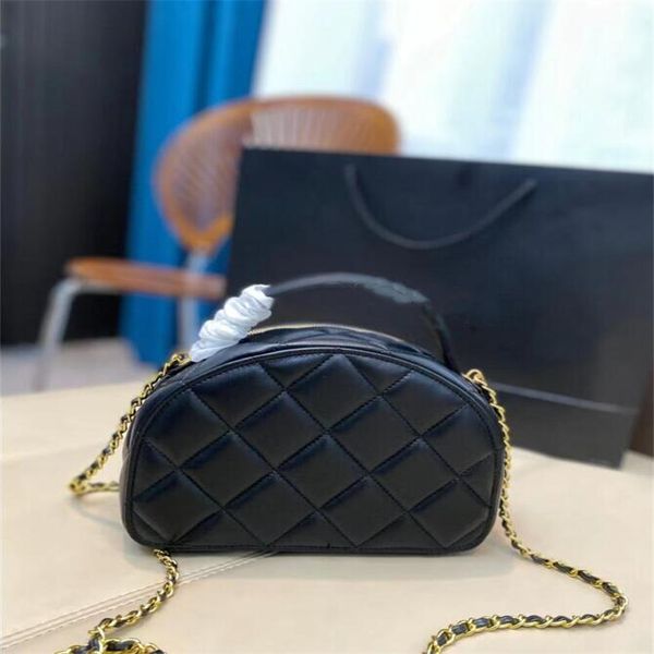 fashion evening bags leather shoulder bags luxury lambskin purse designer handbag retro style handle metal sheets chain cross body diamond l
fashion evening bags leather shoulder bags luxury lambskin purse designer handbag retro style handle metal sheets chain cross body diamond l