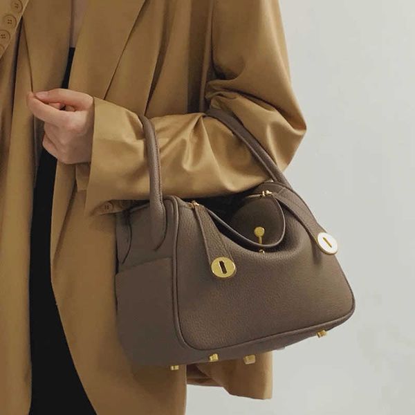 h lind single handle bags lindi mini doctor leather women s bag 2023 new one shoulder messenger hand pillow medicine
h lind single handle bags lindi mini doctor leather women s bag 2023 new one shoulder messenger hand pillow medicine