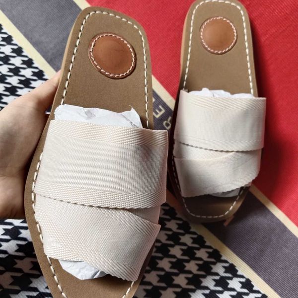 slipper wear wanghong in designer kloe shoes women sandals for 2023 summer slide fashionable beach and versatile ultra-one-word sk15, Black
slipper wear wanghong in designer kloe shoes women sandals for 2023 summer slide fashionable beach and versatile ultra-one-word sk15, Black