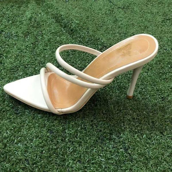 sandals 2023 new summer women fashion popular candy bright color openwork roman women's high heels large shoes ladies y2302, Black
sandals 2023 new summer women fashion popular candy bright color openwork roman women's high heels large shoes ladies y2302, Black