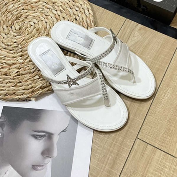 women's chevron thong sandal diamond star c buckle sheepskin slippers designer summer classic fashion luxury beach flat flip flops sand, Black
women's chevron thong sandal diamond star c buckle sheepskin slippers designer summer classic fashion luxury beach flat flip flops sand, Black