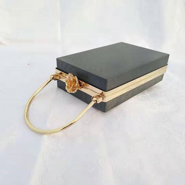 bag parts accessories 12x18 cm wholesale metal frame box purses handles for diy handbags evening clutch purse frames obag handles 230224, Black
bag parts accessories 12x18 cm wholesale metal frame box purses handles for diy handbags evening clutch purse frames obag handles 230224, Black