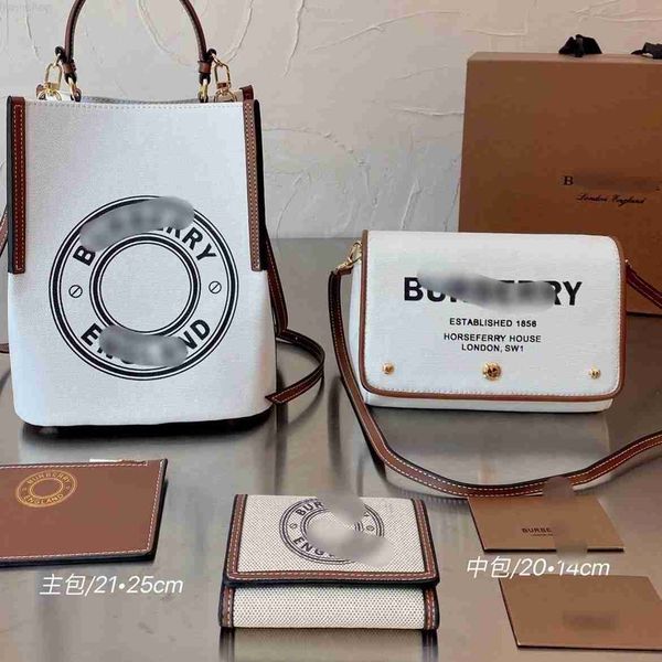 designer luxury burbrerity bags for women brown crossbody handbags vintage burbrery leather wallet paris plaid the totes bag fashion purses
designer luxury burbrerity bags for women brown crossbody handbags vintage burbrery leather wallet paris plaid the totes bag fashion purses
