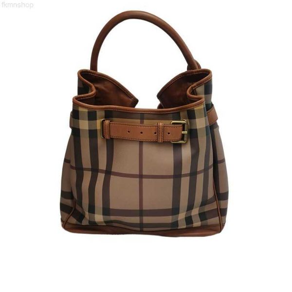 designer luxury burbrerity bags for women brown crossbody handbags vintage burbrery leather wallet paris plaid the totes bag fashion purses
designer luxury burbrerity bags for women brown crossbody handbags vintage burbrery leather wallet paris plaid the totes bag fashion purses