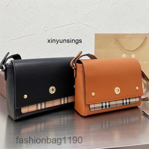 bag new luxury designer bags burbrery 2023 spring new women's classic vintage plaid wide shoulder strap canvas flap postman single shou
bag new luxury designer bags burbrery 2023 spring new women's classic vintage plaid wide shoulder strap canvas flap postman single shou