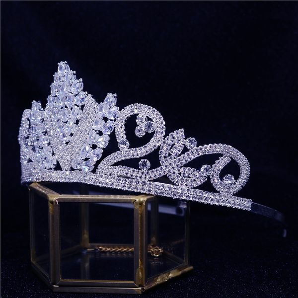 wedding hair jewelry bridal petite hair accessories bow head jewelry zircon 230224, Slivery;golden
wedding hair jewelry bridal petite hair accessories bow head jewelry zircon 230224, Slivery;golden