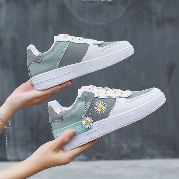 dress shoes spring korean sports lace up flats breathable white platform woman casual sneakers zapatos de mujer 230224, Black
dress shoes spring korean sports lace up flats breathable white platform woman casual sneakers zapatos de mujer 230224, Black