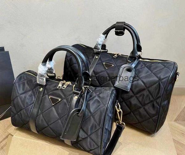 totes classic black soft nylon pillow tote bag leather high capacity shopping bag designer shoulder purse womens zipper travel handbag 48/23
totes classic black soft nylon pillow tote bag leather high capacity shopping bag designer shoulder purse womens zipper travel handbag 48/23