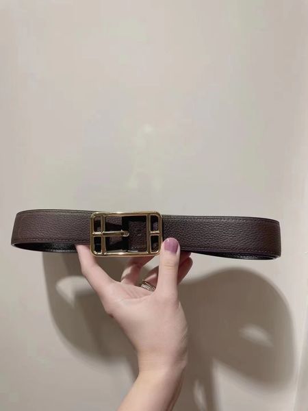 fashion designer belts genuine leather belts women and men casual waistband womens gold smooth buckle cowskin belt for men ladies ceinture g, Black;brown
fashion designer belts genuine leather belts women and men casual waistband womens gold smooth buckle cowskin belt for men ladies ceinture g, Black;brown