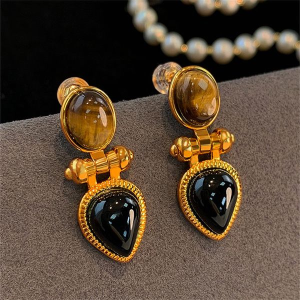 french vintage stud natural water drops tiger eye stone agate earrings women niche design jewelry accessories, Golden;silver
french vintage stud natural water drops tiger eye stone agate earrings women niche design jewelry accessories, Golden;silver