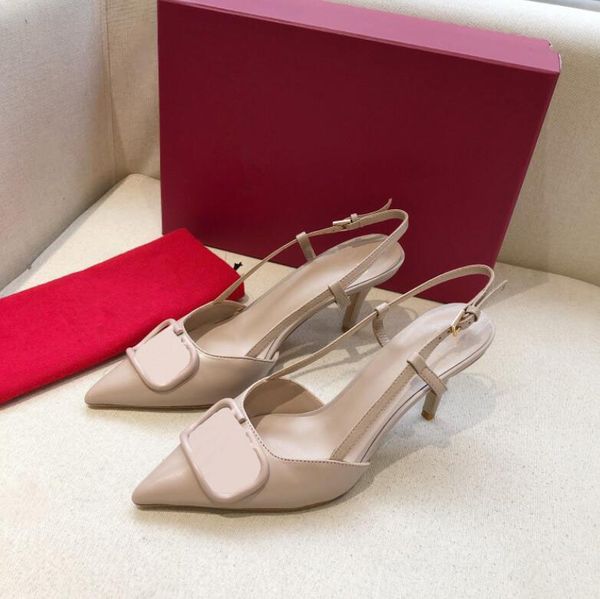 fanshion sandals luxury designers women slippers flat heel sliders calfskin shoes 6cm high heels with logo air mags high heel heel shoe woma, Black
fanshion sandals luxury designers women slippers flat heel sliders calfskin shoes 6cm high heels with logo air mags high heel heel shoe woma, Black
