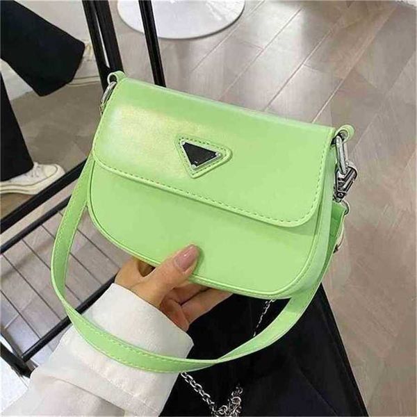 30% off handbag 2023 new bag family triangle standard female french shoulder armpit style
30% off handbag 2023 new bag family triangle standard female french shoulder armpit style