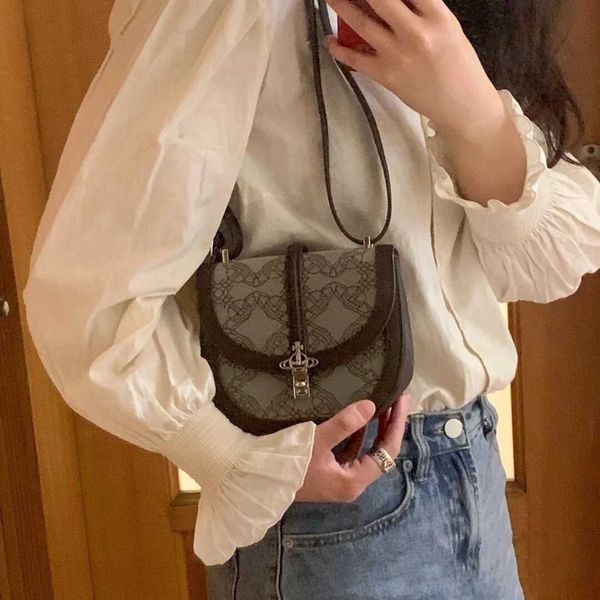 55%off factory wholesale bags for women one shoulder crossbody bag classic versatile lady simple style shoulder handbags
55%off factory wholesale bags for women one shoulder crossbody bag classic versatile lady simple style shoulder handbags