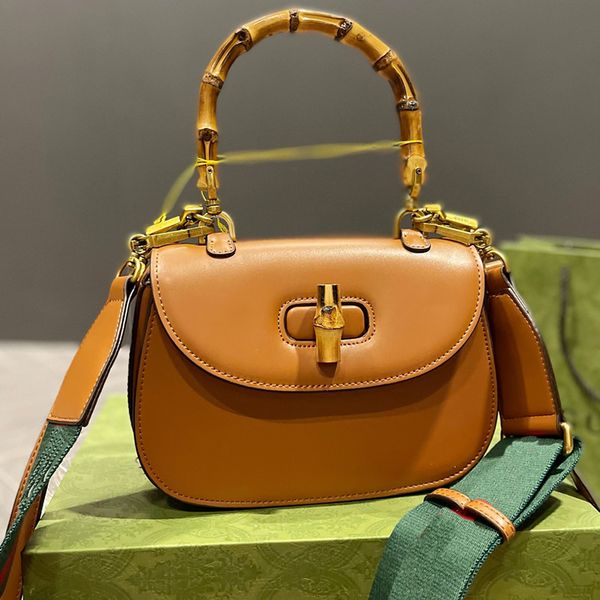 7a maggievluxry designer women bamboo handle crossbody bag luxurys bags italy brand diana anniversary shoulder handbag genuine all leather
7a maggievluxry designer women bamboo handle crossbody bag luxurys bags italy brand diana anniversary shoulder handbag genuine all leather