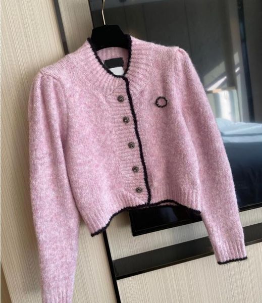 runway designer pink women's knitwear with brooch solid two and a half o-neck women's elegant knitted wool long sleeve short coat, White
runway designer pink women's knitwear with brooch solid two and a half o-neck women's elegant knitted wool long sleeve short coat, White