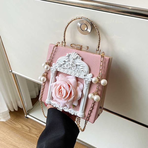 vintage metal three-dimensional engraving party purse women shoulder bag pearl evening bags 2022 new box handbag clutch bag 230224
vintage metal three-dimensional engraving party purse women shoulder bag pearl evening bags 2022 new box handbag clutch bag 230224