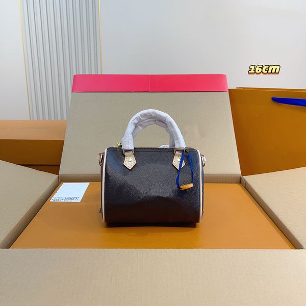 luxury brand shoulder bags bags women pillow bags classic retir style handbags genuine leather shoulderbags casual shopping travel handbags
luxury brand shoulder bags bags women pillow bags classic retir style handbags genuine leather shoulderbags casual shopping travel handbags