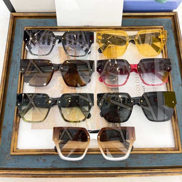 new women man fashion square sunglasses brand design box male eyeglasses frame gradient lens eyewear new fashion factory sun glasses 70%off, White;black
new women man fashion square sunglasses brand design box male eyeglasses frame gradient lens eyewear new fashion factory sun glasses 70%off, White;black