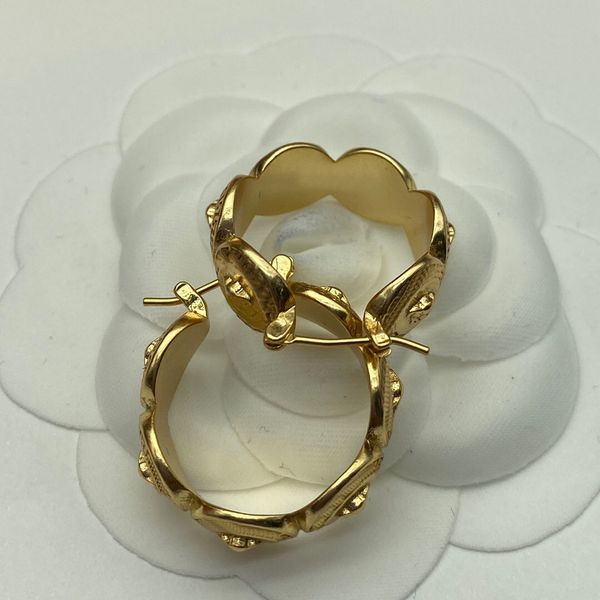 fashion designer earring for mens and women lovers couple gift ladies weddings gifts jewelry with box nrj224, Golden;silver
fashion designer earring for mens and women lovers couple gift ladies weddings gifts jewelry with box nrj224, Golden;silver