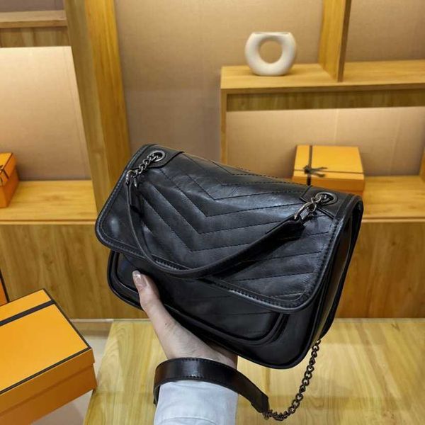 fashion shoulder bags 2023 s bag crack chain single shoulder leisure 60%off simple handbags wholesale
fashion shoulder bags 2023 s bag crack chain single shoulder leisure 60%off simple handbags wholesale