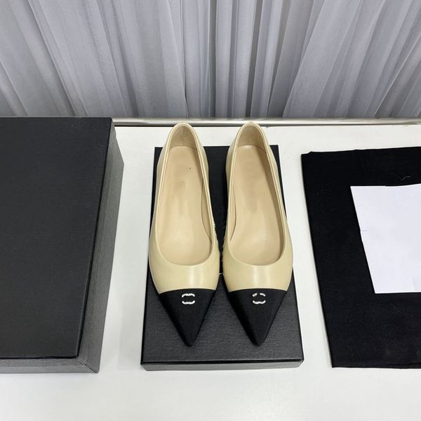 fashion dress shoes channel women leather high heel metal buckle letter logo wedding party business casual flat shoes 03-018, Black
fashion dress shoes channel women leather high heel metal buckle letter logo wedding party business casual flat shoes 03-018, Black