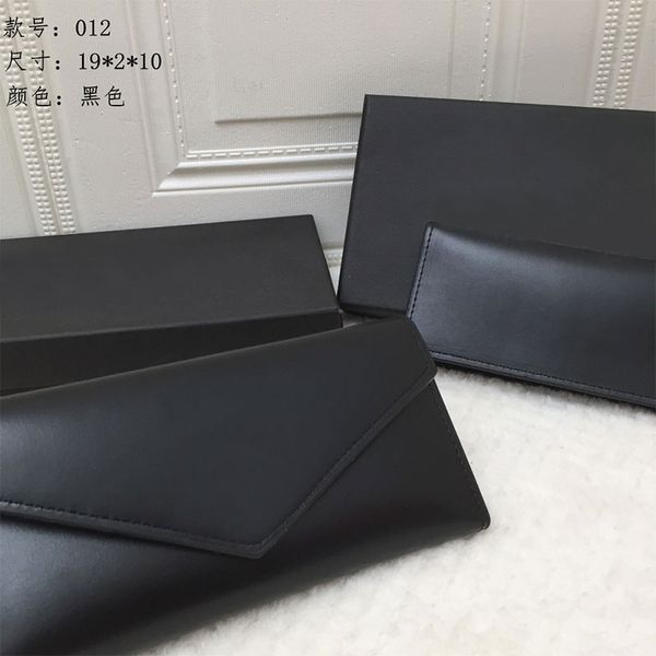 2023 mens card holder solid style womens wallet handbags leather holders purses small wallets black coin purse designer handbag with boxs 01, Brown;gray
2023 mens card holder solid style womens wallet handbags leather holders purses small wallets black coin purse designer handbag with boxs 01, Brown;gray