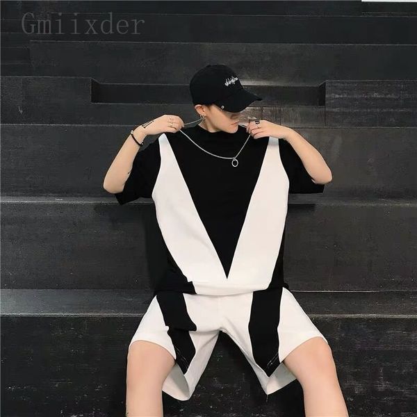 men s tracksuits casual sports suit men women summer color blocking streetwear loose short sleeved t shirt shorts hip hop cool 2pcs set 2302, Gray
men s tracksuits casual sports suit men women summer color blocking streetwear loose short sleeved t shirt shorts hip hop cool 2pcs set 2302, Gray