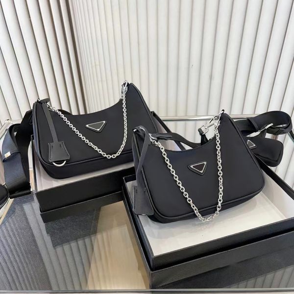 2005 triangle nylon re-edition 2000 3piece bag fashion travel beach handbags designer luxury seller crossbody purses classic clutch shoulder
2005 triangle nylon re-edition 2000 3piece bag fashion travel beach handbags designer luxury seller crossbody purses classic clutch shoulder