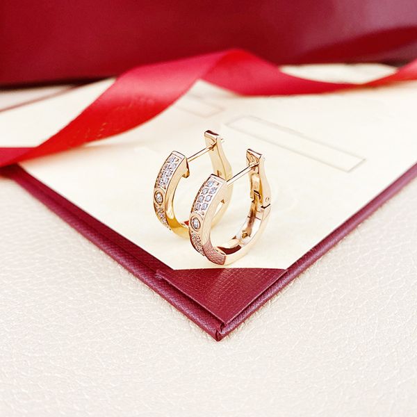 new classic full drill screw pattern charm earrings earring studded women's gold titanium steel luxury designer letter gift wedding jew, Golden
new classic full drill screw pattern charm earrings earring studded women's gold titanium steel luxury designer letter gift wedding jew, Golden