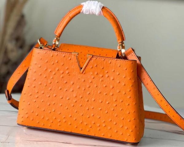 realfine888 bags 5a m95393 27cm capucines bb ostrich leather totes handbag shoulder luxury designer purses for women with dust bag
realfine888 bags 5a m95393 27cm capucines bb ostrich leather totes handbag shoulder luxury designer purses for women with dust bag