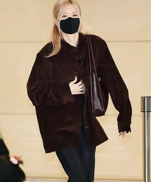 evening bags cowhide axillary the package commuting row simple lcu rose star style single shoulder bag 230223
evening bags cowhide axillary the package commuting row simple lcu rose star style single shoulder bag 230223