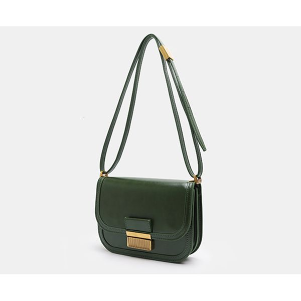 evening bags retro small square for women shoulder messenger bag pu leather luxury flap handbags mobile phone packet bolsa de hombro 230224
evening bags retro small square for women shoulder messenger bag pu leather luxury flap handbags mobile phone packet bolsa de hombro 230224