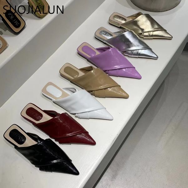 slippers suojialun 2023 spring women slipper fashion pointed toe slip on ladies elegant outdoor dress sandal flat heel mules 230224, Black
slippers suojialun 2023 spring women slipper fashion pointed toe slip on ladies elegant outdoor dress sandal flat heel mules 230224, Black