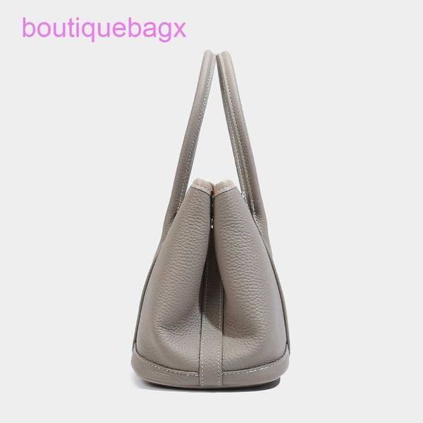 luxury party garden bags h ermes for sale give scarves handbags women's high-grade garden leather tote large-capacity computer commutin
luxury party garden bags h ermes for sale give scarves handbags women's high-grade garden leather tote large-capacity computer commutin