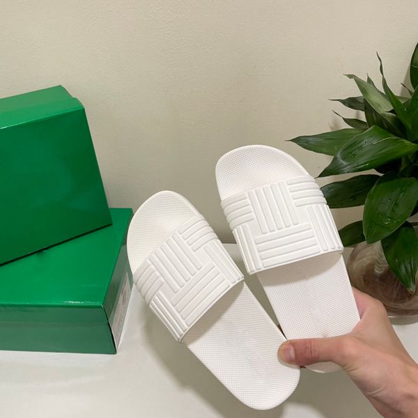 2023 new indoor women fur slippers fluffy soft furry slides thick flats heel non slip house shoes ladies luxury design towel slippers, Black
2023 new indoor women fur slippers fluffy soft furry slides thick flats heel non slip house shoes ladies luxury design towel slippers, Black