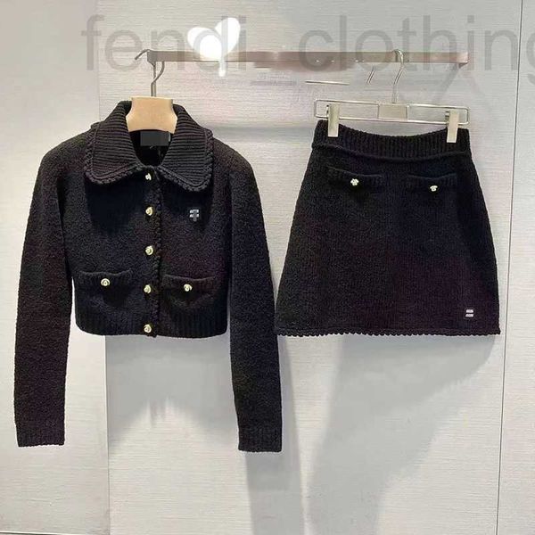 women's jackets designer winter wool jacket womens dress two-piece miu designer jackets letter embroidery coat suit women skirt set 2ht, Black;brown
women's jackets designer winter wool jacket womens dress two-piece miu designer jackets letter embroidery coat suit women skirt set 2ht, Black;brown