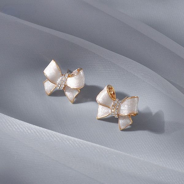 s3469 fashion jewelry cute enamel bowknot stud earrings for women s925 silver needle earrings, Golden;silver
s3469 fashion jewelry cute enamel bowknot stud earrings for women s925 silver needle earrings, Golden;silver