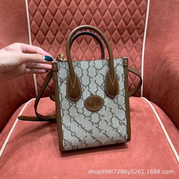 80% 2023 luxury ing presbyopia mini tote shopping classic shoulder star same smile baghigh quality
80% 2023 luxury ing presbyopia mini tote shopping classic shoulder star same smile baghigh quality