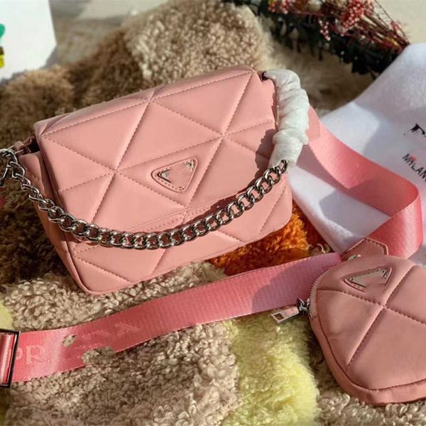 luxury handbag elevation imitation summer system embroidery series messenger star net red same three in onehigh
luxury handbag elevation imitation summer system embroidery series messenger star net red same three in onehigh