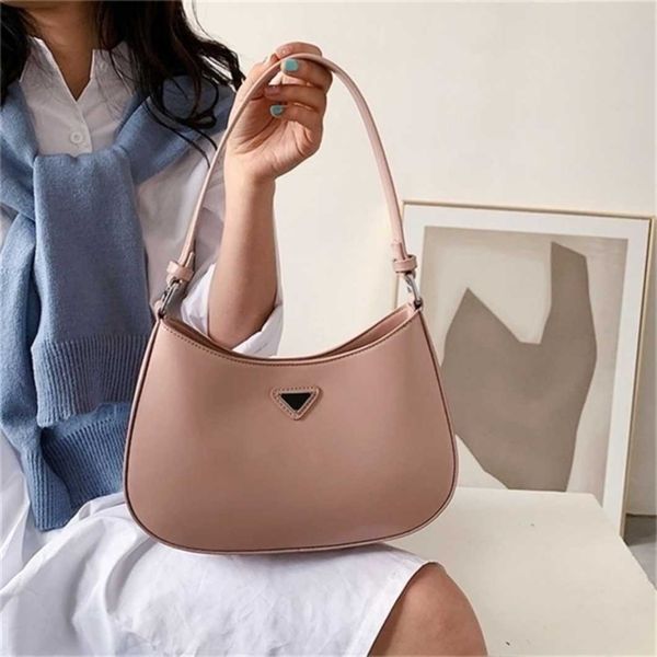 new fashion bag wholesale market spring and summer popular foreign style hand net red one armpithigh
new fashion bag wholesale market spring and summer popular foreign style hand net red one armpithigh