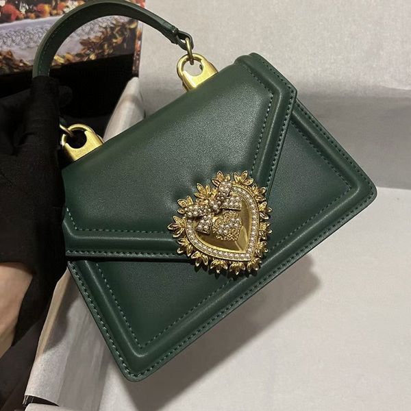 evening bag fashion cowhide leather handbags brand design females casual saddle ladies shopping luxury crossbody shoulder bag 230225
evening bag fashion cowhide leather handbags brand design females casual saddle ladies shopping luxury crossbody shoulder bag 230225