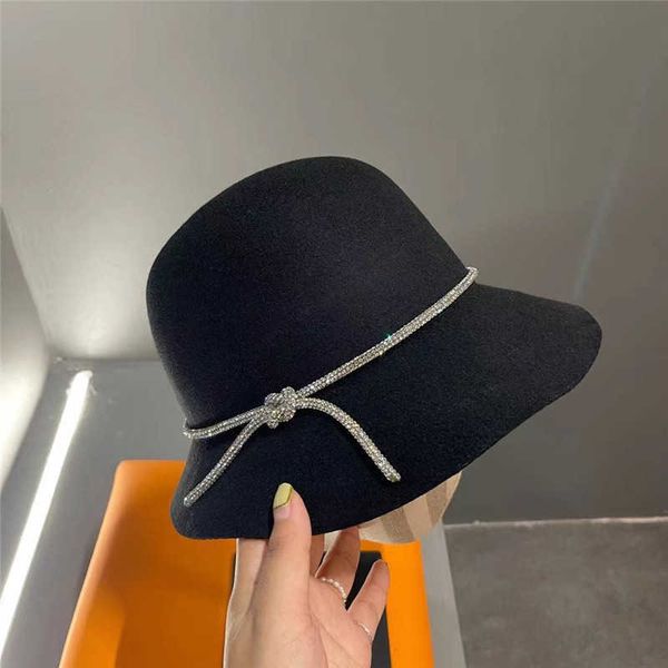 wide brim hats 202108-wei new autumn winter wool irregular brim rhinestone rope bowknot grace lady bucket cap women leisure hat p230327, Blue;gray
wide brim hats 202108-wei new autumn winter wool irregular brim rhinestone rope bowknot grace lady bucket cap women leisure hat p230327, Blue;gray