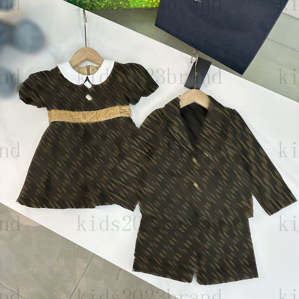 luxury spring jackets sets letter print brand designer boys jacket with shorts two pieces sets high end children suit fashion boys tacksuits, White
luxury spring jackets sets letter print brand designer boys jacket with shorts two pieces sets high end children suit fashion boys tacksuits, White