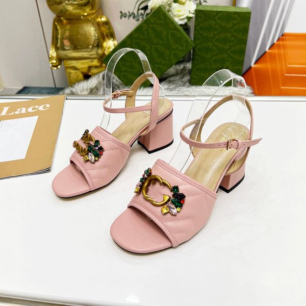 2023 heels sandals luxurys designers fashion ggity heel women shoes dress shoe summer ladies slipers g7b, Black
2023 heels sandals luxurys designers fashion ggity heel women shoes dress shoe summer ladies slipers g7b, Black