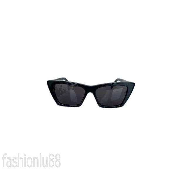 mens designer glasses 276 mica luxury women sunglasses fashionable cat eye summer street uv proof business formal mens oversized sunglasses, White;black
mens designer glasses 276 mica luxury women sunglasses fashionable cat eye summer street uv proof business formal mens oversized sunglasses, White;black