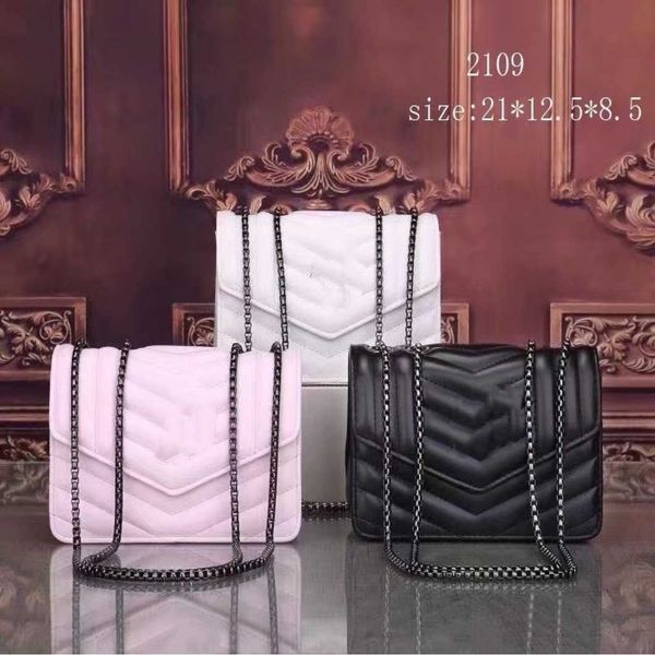 new fashion bag wholesale market single solid chain horizontal square inner patch magnetic buckle black baghigh
new fashion bag wholesale market single solid chain horizontal square inner patch magnetic buckle black baghigh